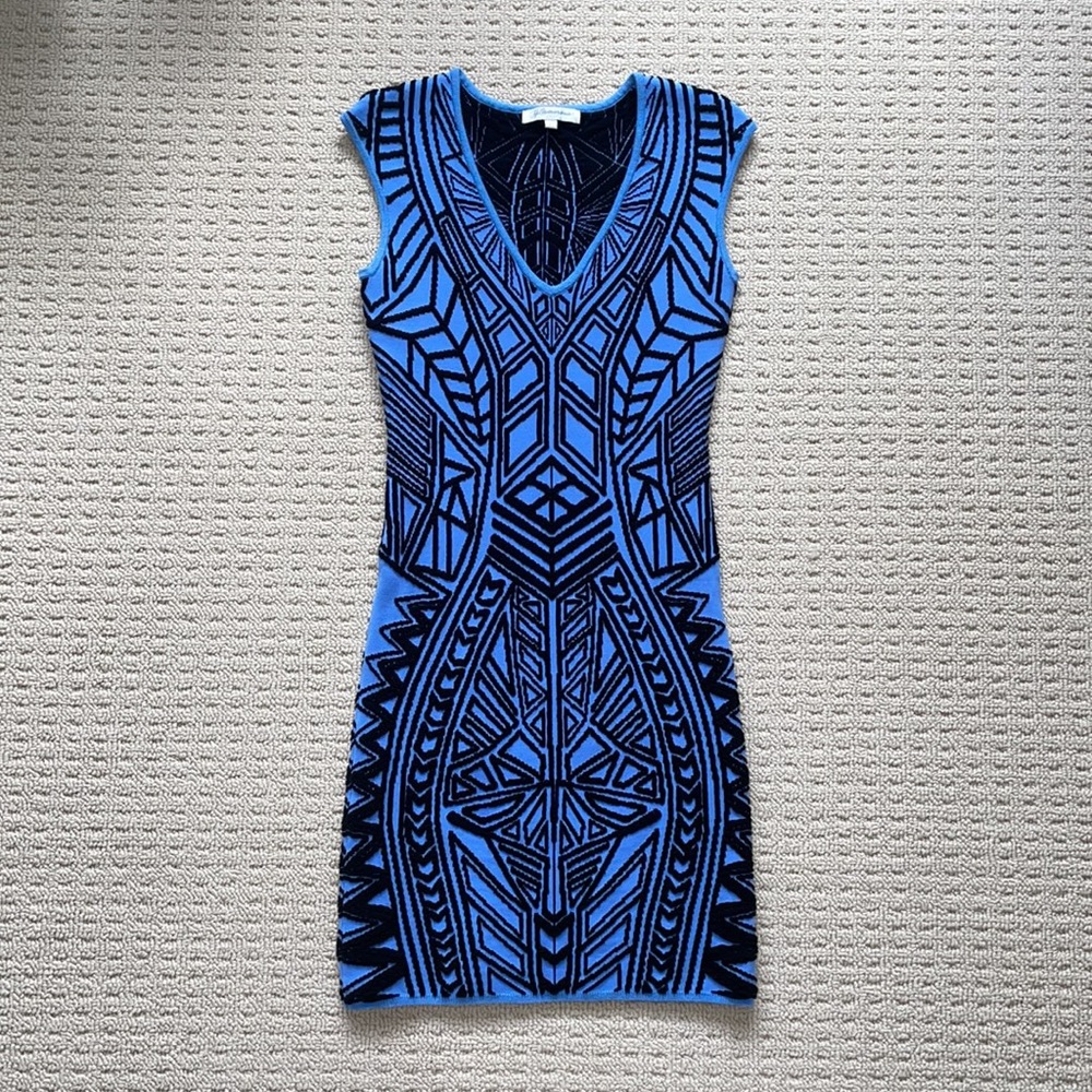 Sirens Abstract Print Sleeveless Dress